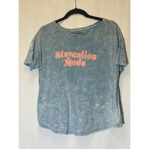 Old Navy Women's Staycation Mode Tshirt Medium K17‎